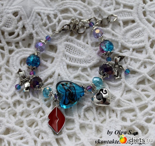 22 фото: Украшения,бижутерия. Автор работ - Листа