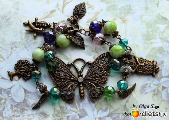 49 фото: Украшения,бижутерия. Автор работ - Листа