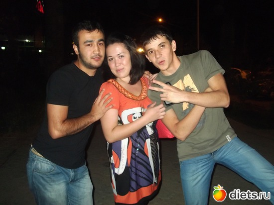 летом 2011 поездка домой))) блин дома я сбросила 6 кг с 82 .. а по приезду в питер набрала до 84!!! ужас просто зашить рот надо!!, альбом: как то вот так вышло)