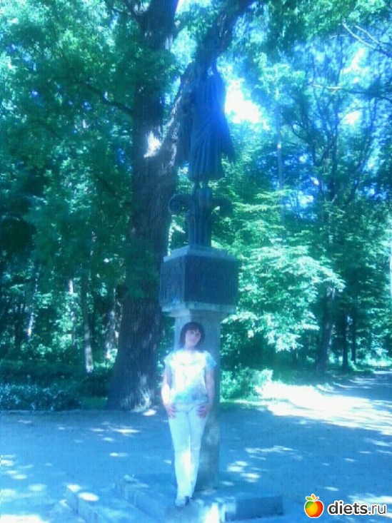 4 ����: � � ��� ����