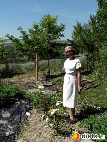 Эталонное платье сшито в 1980!, альбом: Скоро 45:-)