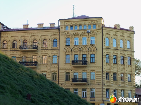 8 фото: Андреевский спуск. Беспредел продолжается