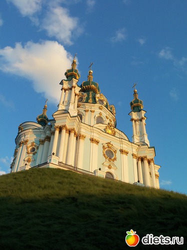 10 фото: Андреевский спуск. Беспредел продолжается