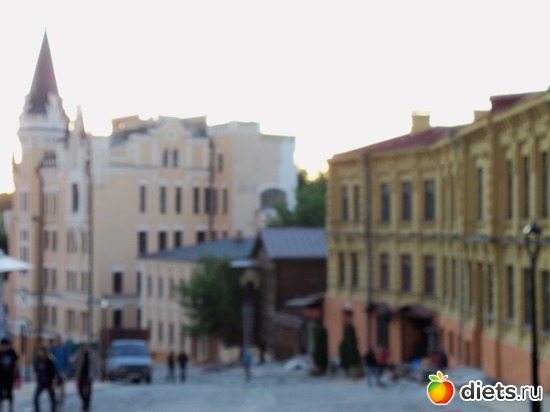 13 фото: Андреевский спуск. Беспредел продолжается