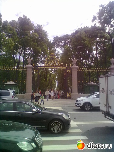 11 фото: Летний сад Петербурга