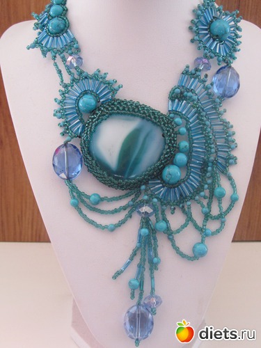 Колье "Бриз"(голубой агат,бирюза,кристаллы Сваровски), альбом: Эксклюзив из бисера и не только