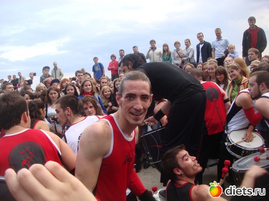 Бринкадейра (Испания), альбом: Фестиваль уличных театров