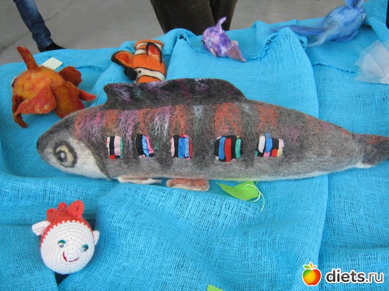 3 фото: выставка рукоделия часть 3