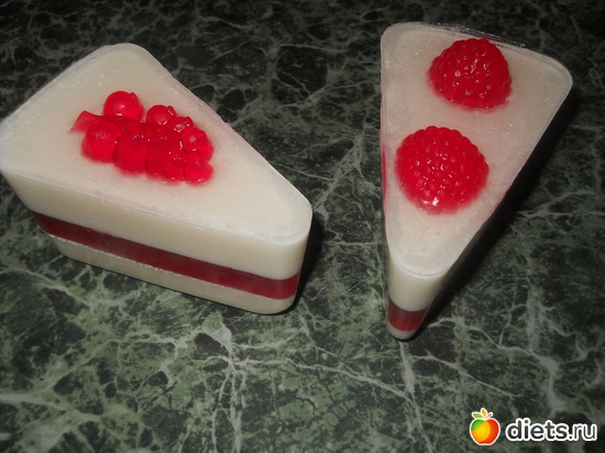 1 фото: мыло на 8 марта