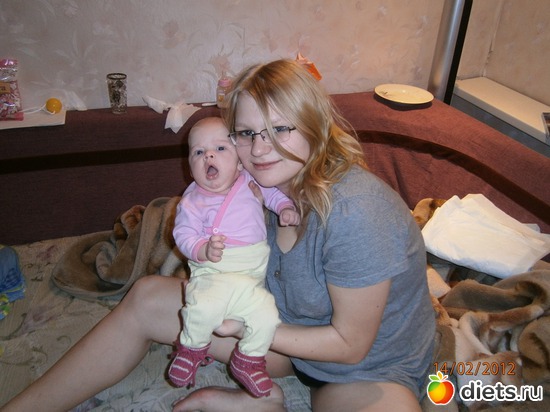 опять дочка, альбом: ну не смотрите))) это всего лишь мы))