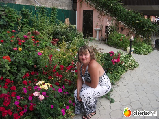 У стоянки авто гостиницы, альбом: Лермонтово