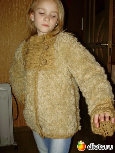 3 фото: Вещички для Женечки!!!