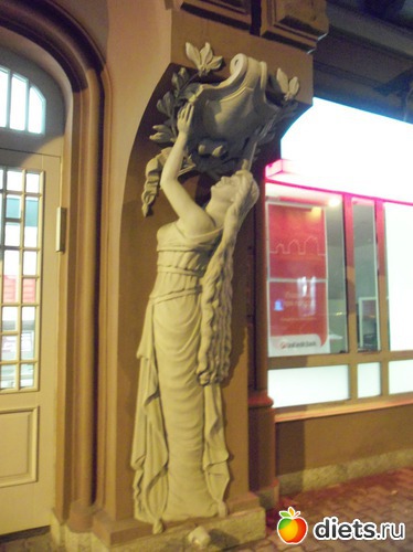 101 фото: Знакомый уютный Киев. Весна. 2012