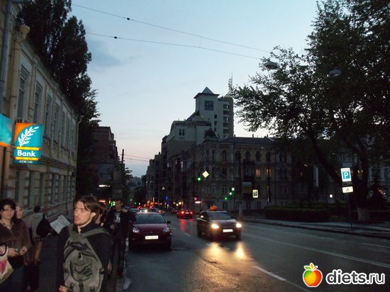 39 фото: Ночной Киев. Весна. Апрель-май.2012