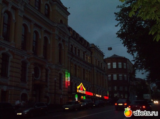 40 фото: Ночной Киев. Весна. Апрель-май.2012