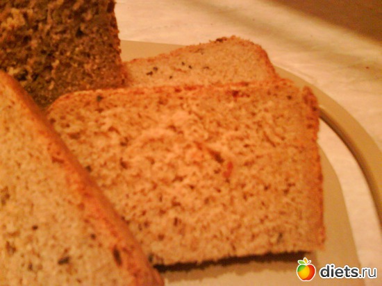 Пикантный хлеб с вялеными томатами, черным кунжутом и прованскими травами., альбом: Хлебный