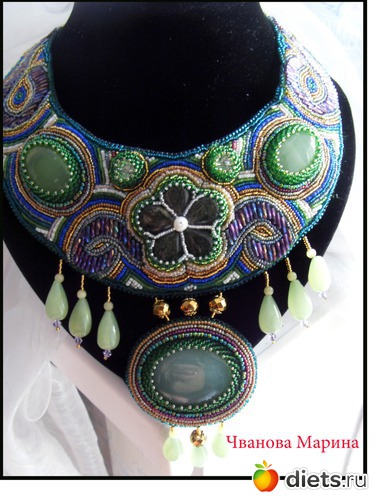 4 фото: Украшения из бисера