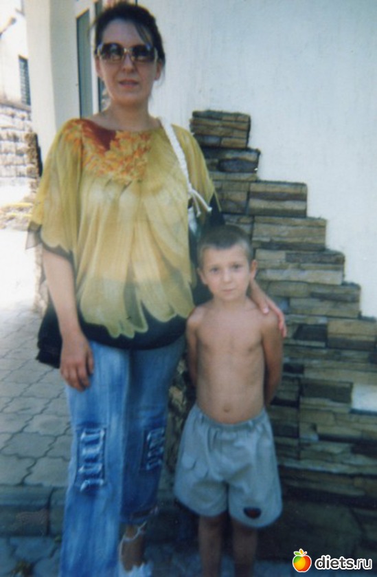 4 фото: это я и моя семья