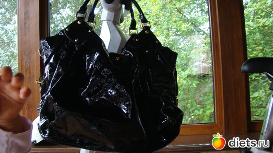  Louis Vuitton () , :  .