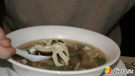 31 фото: Коты и ангелы + тайская еда