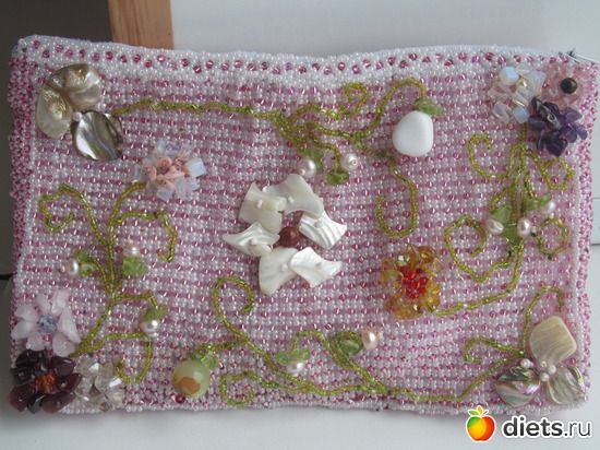 Клатч с полудрагоценными камнями, альбом: Эксклюзив из бисера и не только