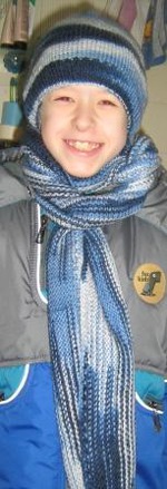 Комплект из секционно окрашеной пряжи