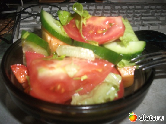 Помидорно огуречный салат, альбом: Я-Поварёшка