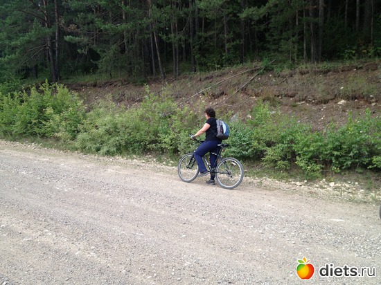 а это я..., альбом: вело-скалолазо-плавательно-банно-экскурсионный микропоходик