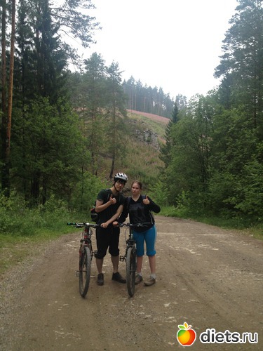 на дороге туда, после поездки в русской электричке а "дачный" день ))), альбом: вело-скалолазо-плавательно-банно-экскурсионный микропоходик