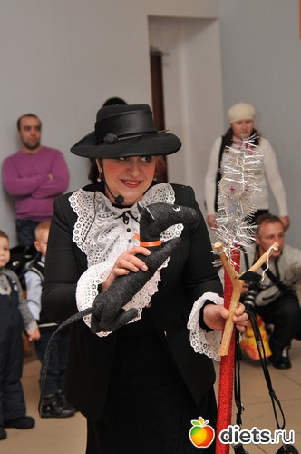 На новогодней елке, альбом: Новый год 2013