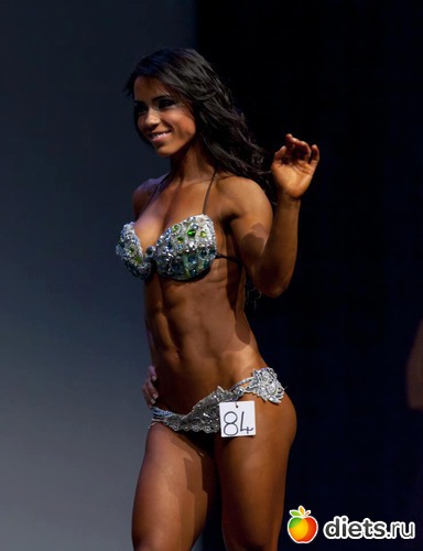 40 ����: Andreia Brazier