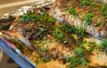 Лосось в духовке с чесноком и укропом