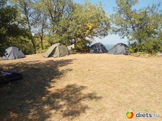 Палаточный городок возле Утёса, альбом: Крым 2012