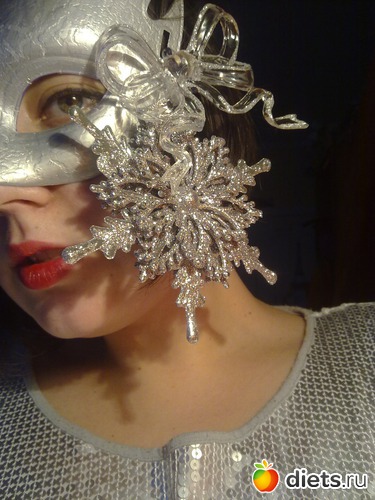 2 ����: My hands tied...