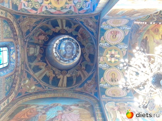 11 фото: Спас на крови.