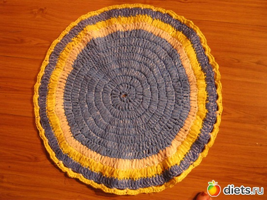 Еще коврик из п/э мешков, альбом: Рукоделие