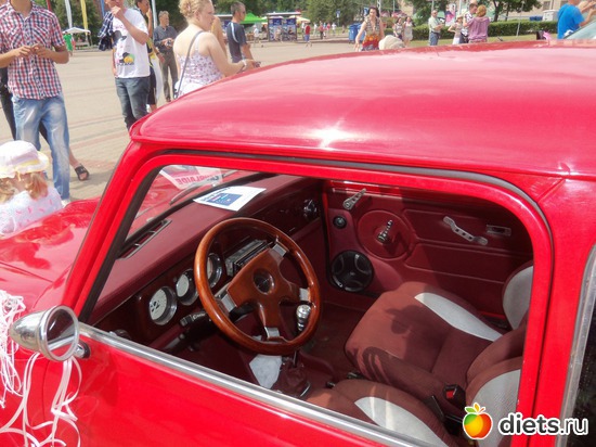 15 фото: праздник города, байки и ретроавто 2013