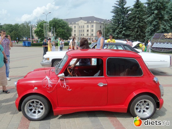 16 фото: праздник города, байки и ретроавто 2013