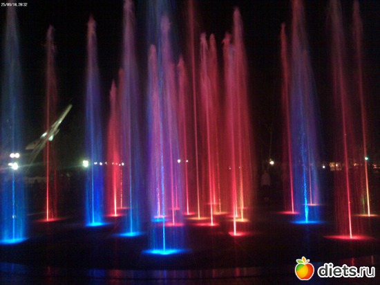 муз. фонтан в парке Победы., альбом: Прогулка по Тамбову.