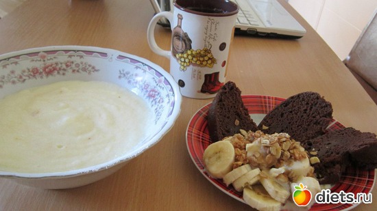  //  //     , :  // -