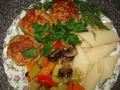 Тефтели по-гречески с овощами