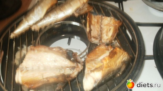 Рыбка готова к употреблению, жаль невозможно передать аромат !, альбом: Мои помощники на кухне