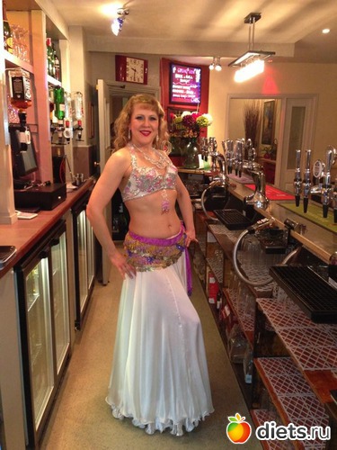 Март 2013, Лондон, выступление на вечеринке со студентами, альбом: Танцы