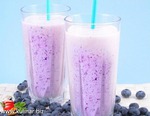 Черничный шейк с медом на завтрак
