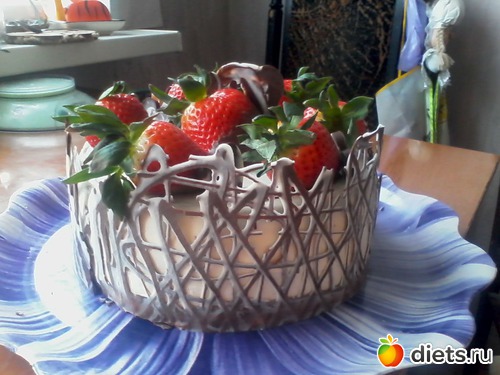 Котенок Гав и Маша + торт с шоколентой и клубникой (первый опыт)