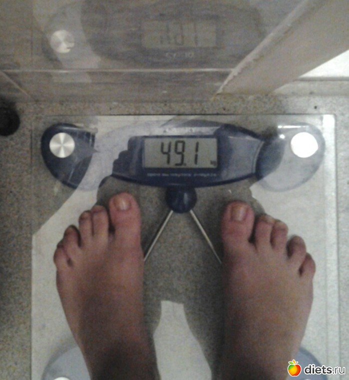 45 кг 10 н. Весы 49 кг. Весы 50 кг. На весах. Весы с весом.