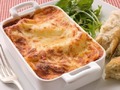 Лазанья с куриной грудкой и творогом Энергетическая ценность (ккал) 116.7 Энергетическая ценность (%) 4.7 Белки (г) 12.9 Жиры (г) 6.5 Углеводы (г) 8.9 Пищевые волокна (г) 1.1