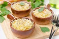 Запеканка с курицей под пюре из цветной капусты • 100 г 50 ккал • Б 2.9 • Ж 0.7 • У 4.9 •