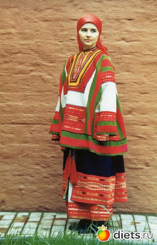 1 фото: Русский народный костюм