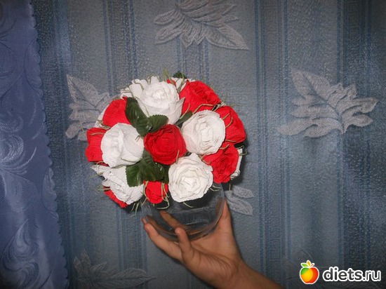 45 роз в вазе), альбом: букеты из гофро бумаги